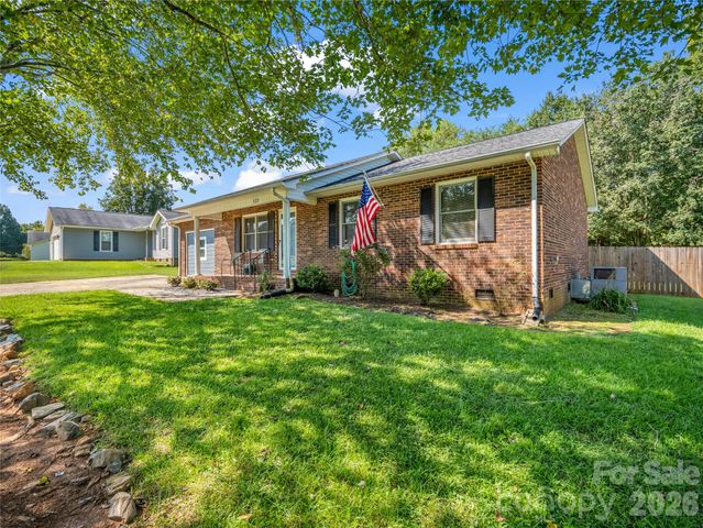 123 College Manor Drive, Shelby, NC 28152