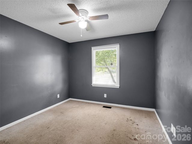 123 College Manor Drive, Shelby, NC 28152