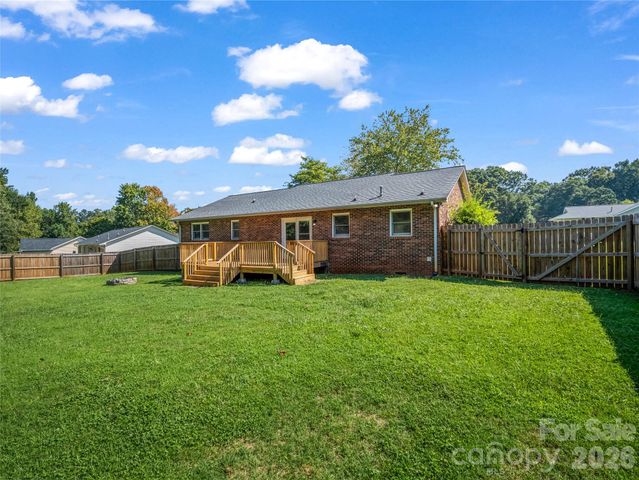 123 College Manor Drive, Shelby, NC 28152