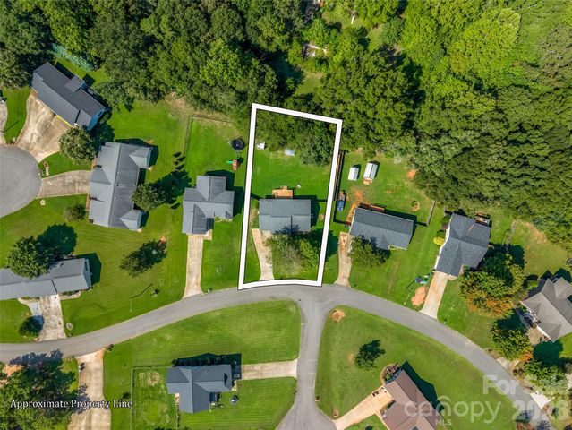 123 College Manor Drive, Shelby, NC 28152