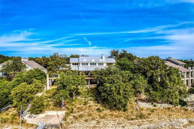18405 Lakepoint CV, Point Venture, TX 78645