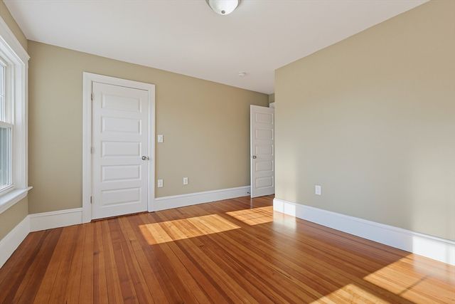 165 Prospect St 165, Wakefield, MA 01880