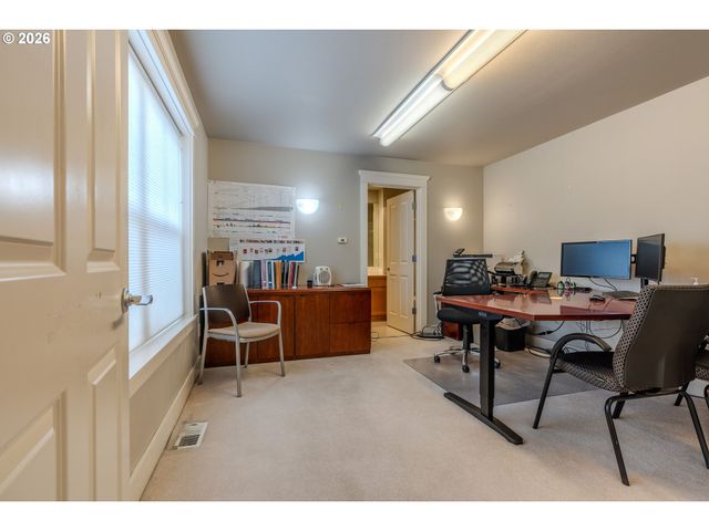 1510 Ne VILLAGE St, Fairview, OR 97024