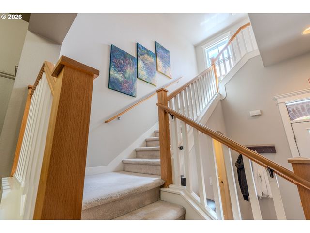 1510 Ne VILLAGE St, Fairview, OR 97024