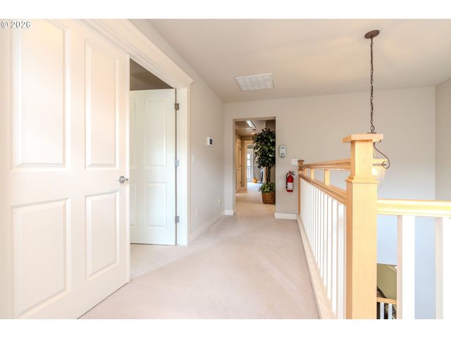 1510 Ne VILLAGE St, Fairview, OR 97024