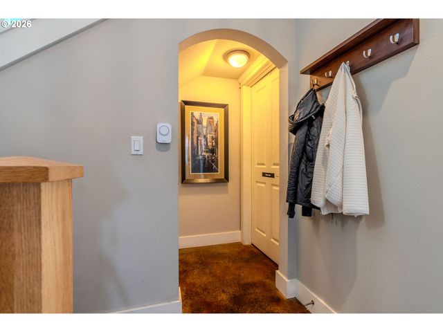 1510 Ne VILLAGE St, Fairview, OR 97024