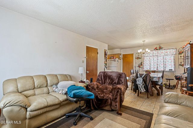 9333 Socorro Road, El Paso, TX 79907
