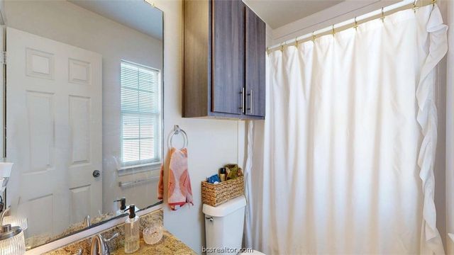 1113 Gridiron Drive, College Station, TX 77840