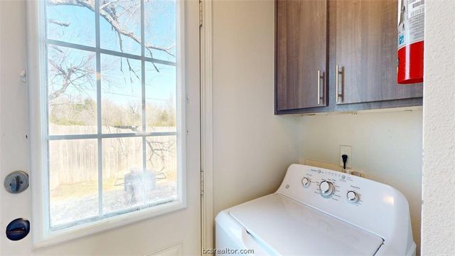 1113 Gridiron Drive, College Station, TX 77840