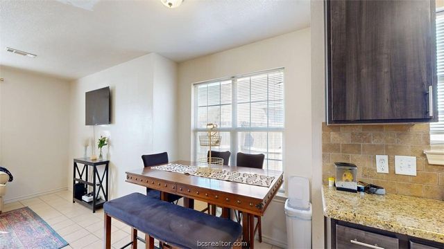 1113 Gridiron Drive, College Station, TX 77840