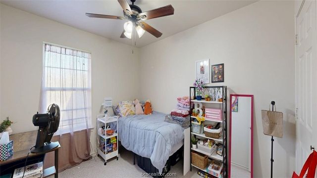 1113 Gridiron Drive, College Station, TX 77840