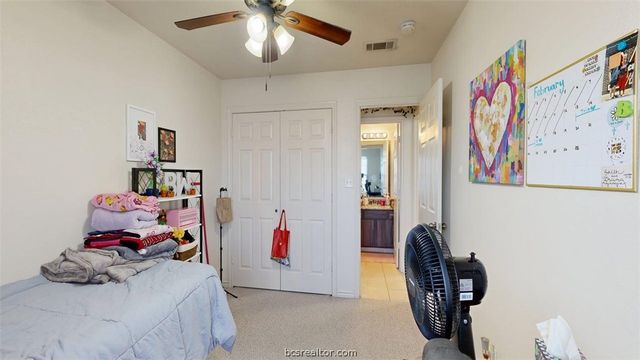 1113 Gridiron Drive, College Station, TX 77840