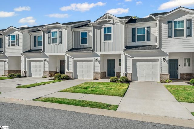 814 Thread Way, Greer, SC 29651