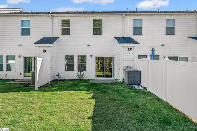 814 Thread Way, Greer, SC 29651