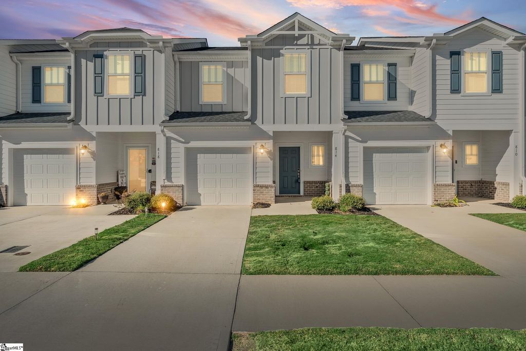 814 Thread Way, Greer, SC 29651