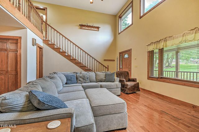 122 Chase Drive, Roan Mountain, TN 37687