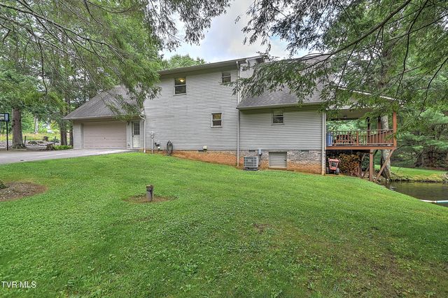 122 Chase Drive, Roan Mountain, TN 37687