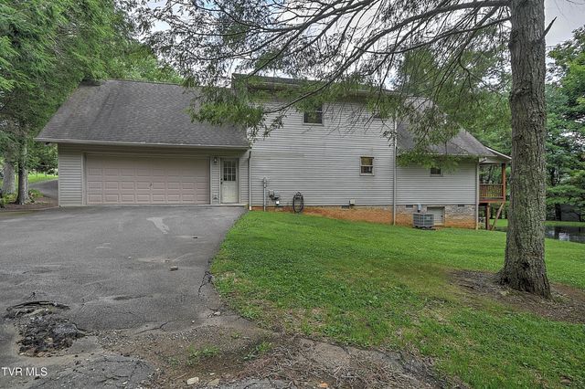 122 Chase Drive, Roan Mountain, TN 37687