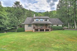 122 Chase Drive, Roan Mountain, TN 37687