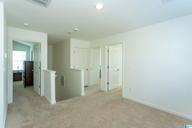 677 JOHNNYS COVE, Leeds, AL 35094