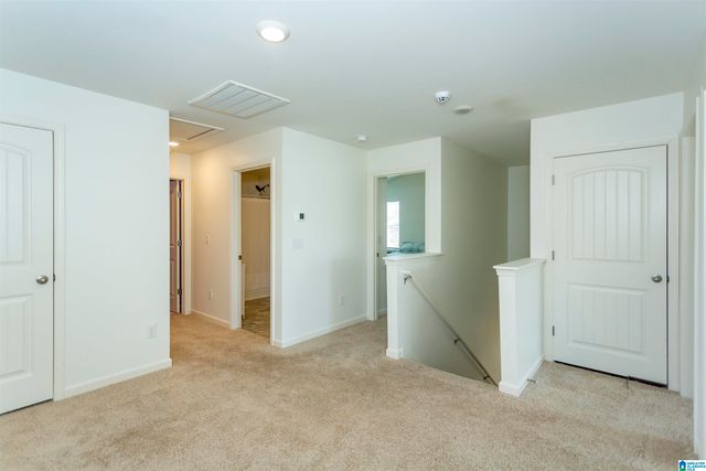 677 JOHNNYS COVE, Leeds, AL 35094