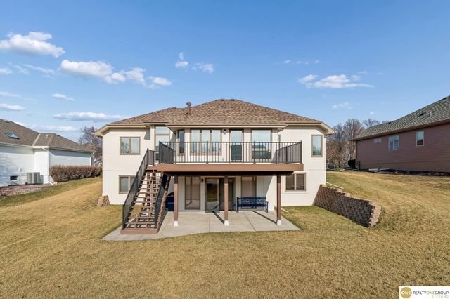 9804 S 176 Avenue, Omaha, NE 68136