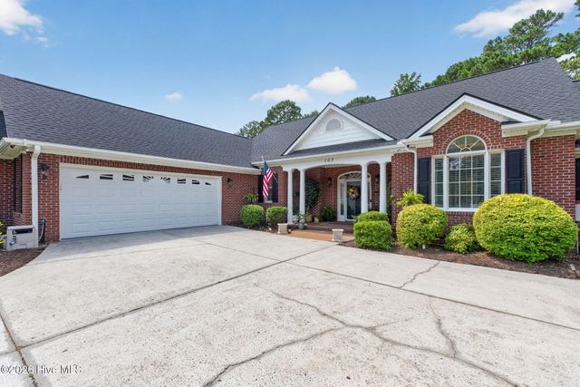 107 Waterford Place SW, Ocean Isle Beach, NC 28469