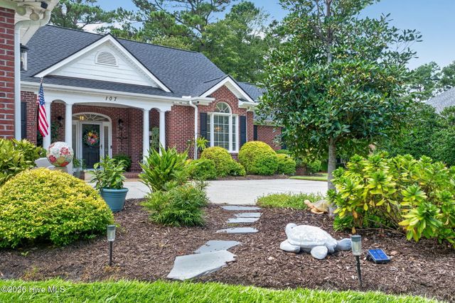 107 Waterford Place SW, Ocean Isle Beach, NC 28469