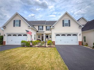 5436 Lantern Hill Ext, Whitehall, PA 15236