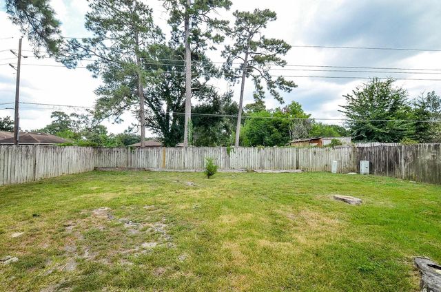 19910 Moonriver Drive, Humble, TX 77338