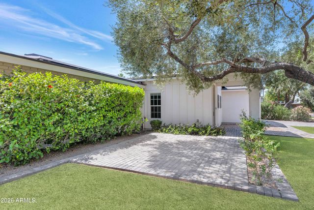 5109 N 33RD Street, Phoenix, AZ 85018