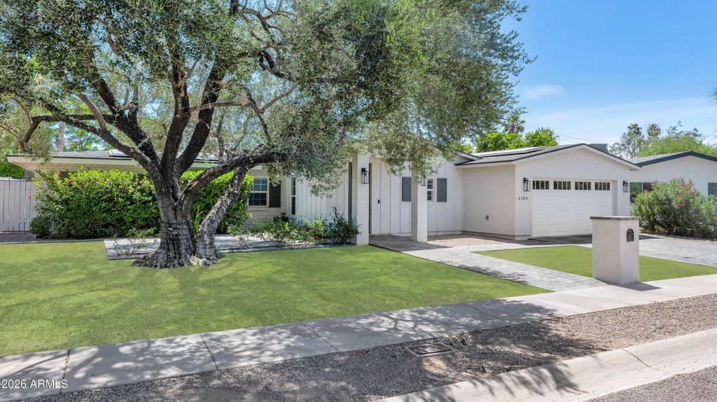 5109 N 33RD Street, Phoenix, AZ 85018 — photo 2