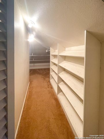 911 N Madison Ave, Beeville, TX 78102