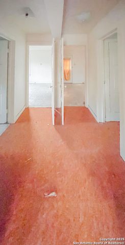 911 N Madison Ave, Beeville, TX 78102