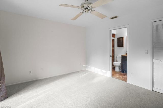 8302 Charter Club CIR 6, Fort Myers, FL 33919