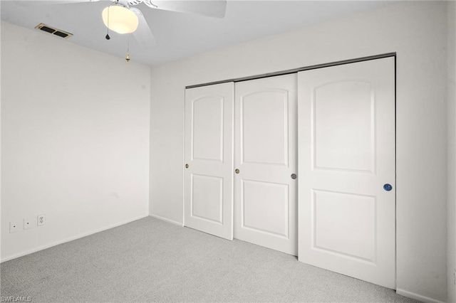 8302 Charter Club CIR 6, Fort Myers, FL 33919