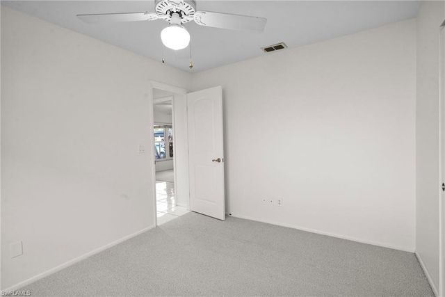 8302 Charter Club CIR 6, Fort Myers, FL 33919