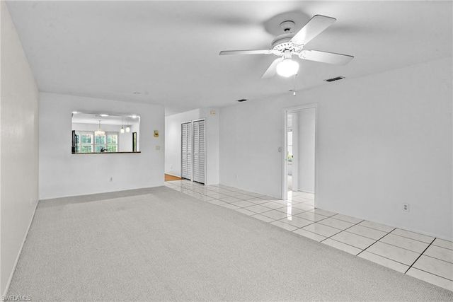 8302 Charter Club CIR 6, Fort Myers, FL 33919