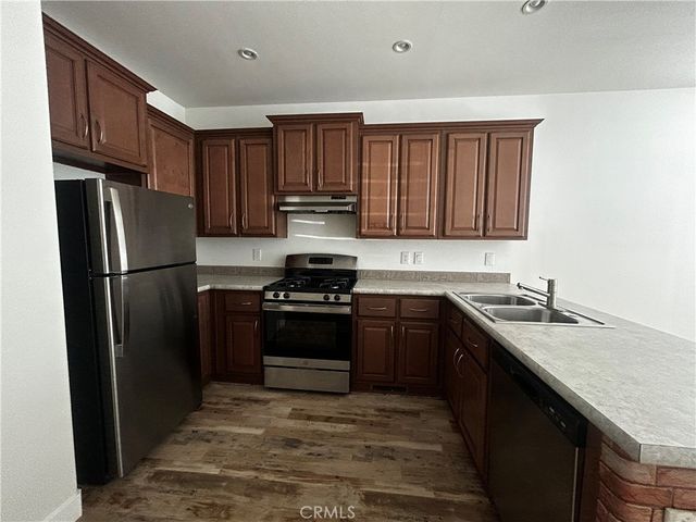 1490 E 6th St 9, Beaumont, CA 92223