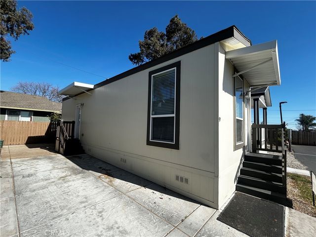 1490 E 6th St 9, Beaumont, CA 92223