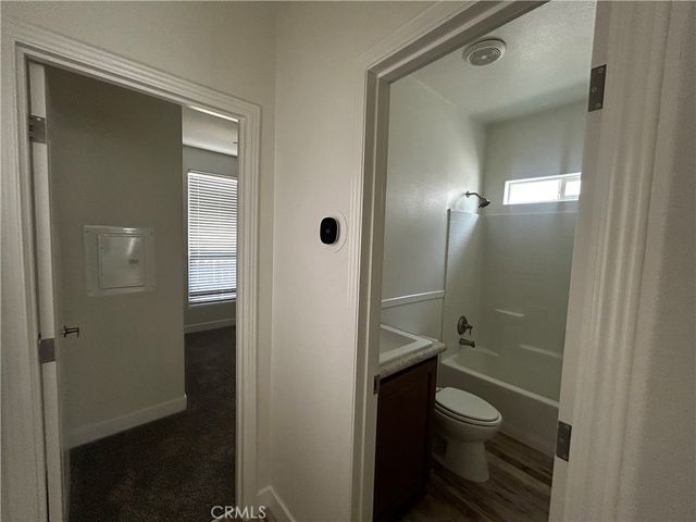 1490 E 6th St 9, Beaumont, CA 92223