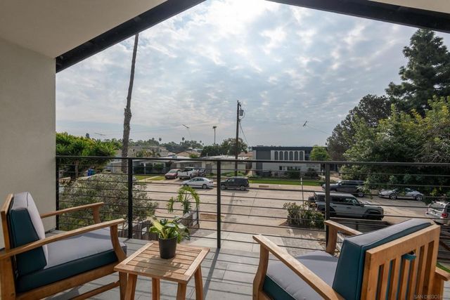 2138 2140 Reed Ave, San Diego, CA 92109