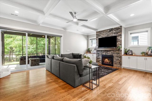14125 Shelburne Village Drive, Charlotte, NC 28278