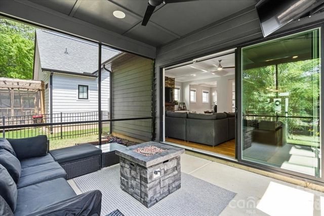 14125 Shelburne Village Drive, Charlotte, NC 28278