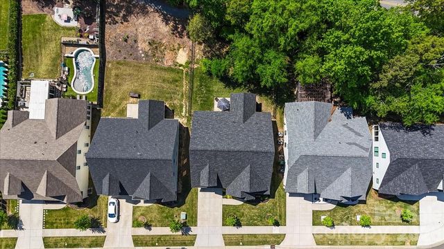 14125 Shelburne Village Drive, Charlotte, NC 28278