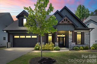 14125 Shelburne Village Drive, Charlotte, NC 28278
