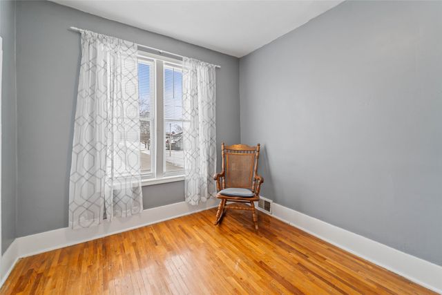 102 N West Avenue, Baxter, IA 50028