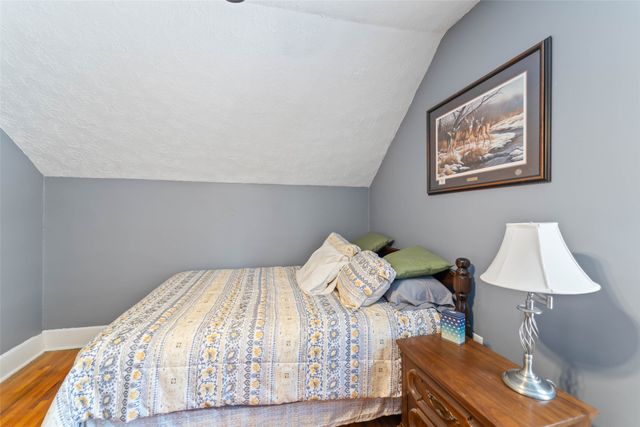 102 N West Avenue, Baxter, IA 50028