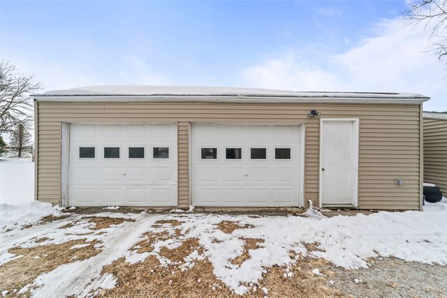 102 N West Avenue, Baxter, IA 50028