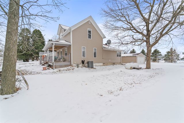 102 N West Avenue, Baxter, IA 50028